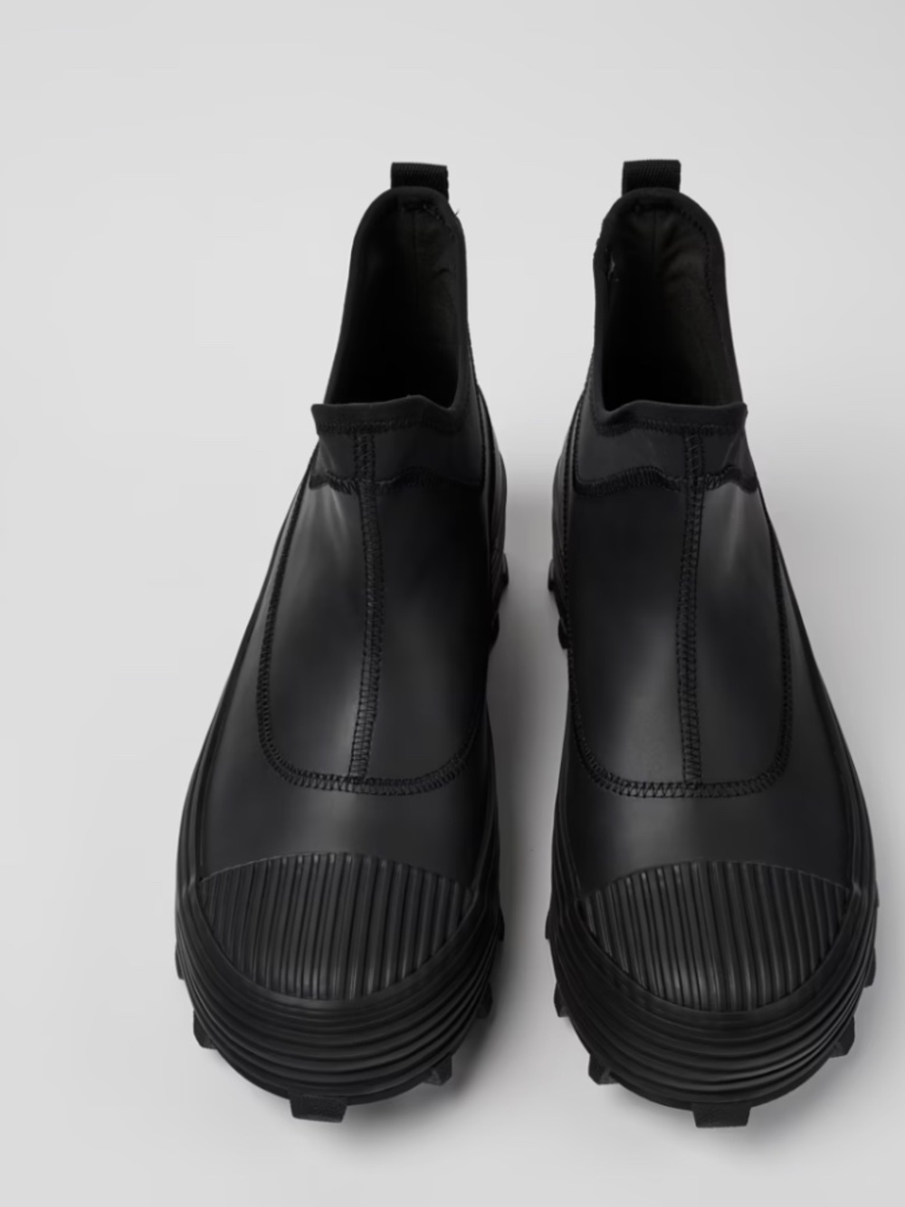 CAMPERLAB Black Traktori Boots